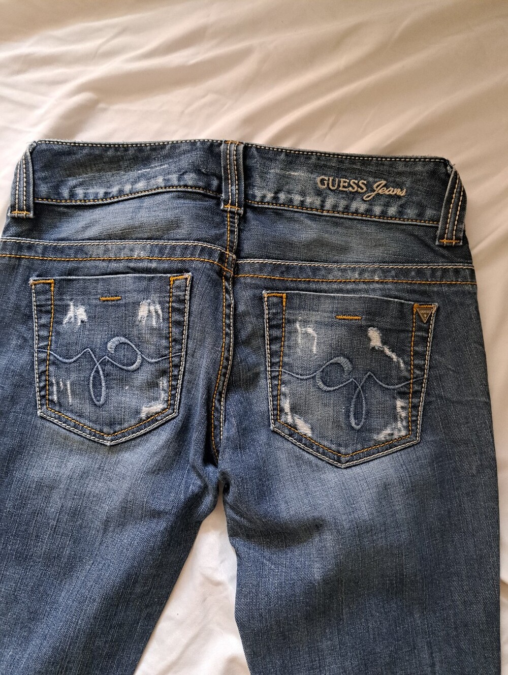 GUESS Women’s Boot Cut Jeans in Medium Blue Denim with Faded Detailing